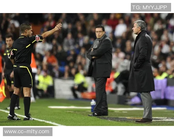 阿莱格里直言裁判执法引发混乱局面引发争议