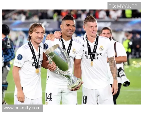 皇马急速下滑背后真相揭秘七大失误包括放走魔笛与拒签中场