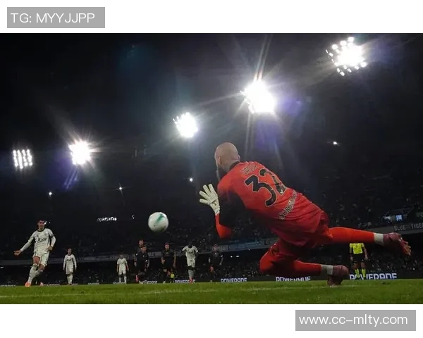 科莫强调海外赛会的挑战与牺牲是保障联赛生存的关键因素 科莫强调海外赛会的挑战与牺牲是保障联赛生存的关键因素