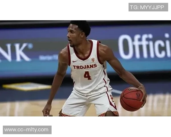 莫布里展现全能进攻能力精准外线三分助力球队再创佳绩